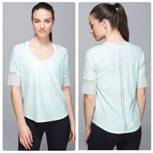 Lululemon Var-City 1/2 Sleeve Top